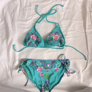Floral bikini